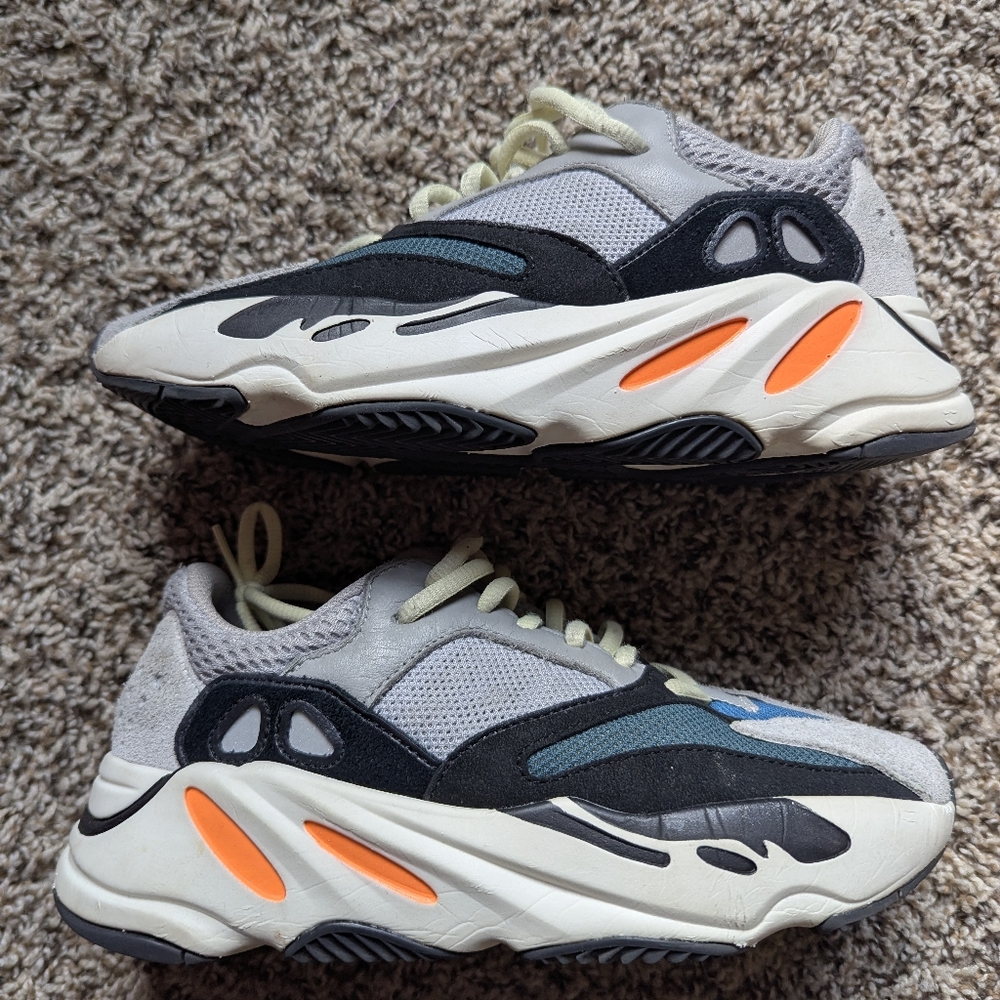Yeezy Boost 700 Kids "Wave Runner